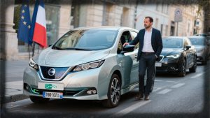 Les propriétaires de voitures hybrides vont devoir payer une taxe supplémentaire dès janvier “Je ne comprends pas cette punition alors que j’ai fait le choix écologique” AI Image – Les propriétaires de voitures hybrides vont devoir payer une taxe supplémentaire dès janvier “Je ne comprends pas cette punition alors que j’ai fait le choix écologique”